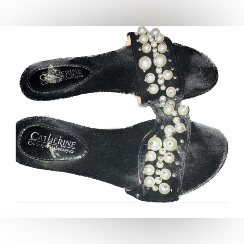 Pearls and velvet slides